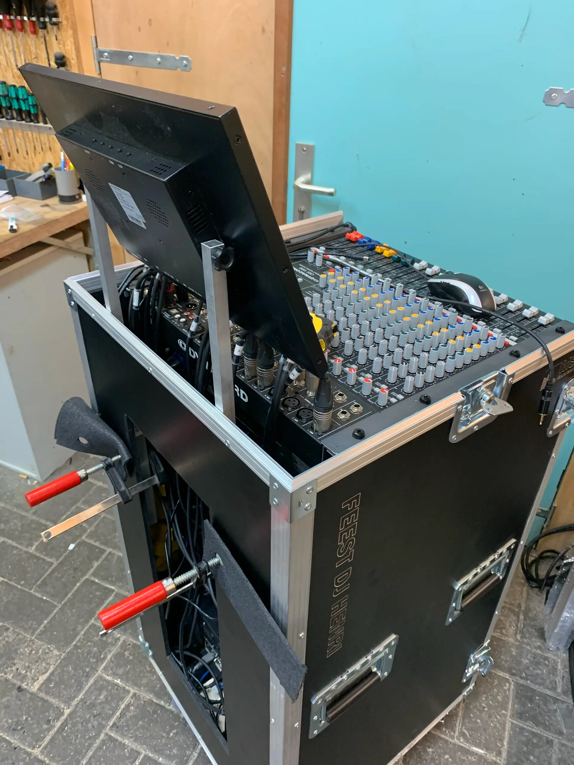 IMG 2560 1 flightcase bouwen